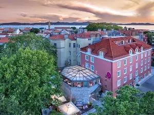 Bastion Heritage Hotel - Relais & Châteaux