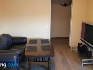 Apartment 9 Floor
