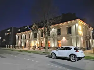 Central Hotel Radviliškis