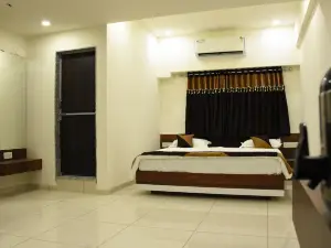 Pearl Hotel