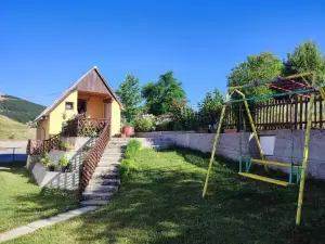 Čemerno Cottage