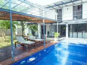 Anuksa Homestay
