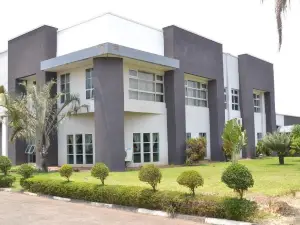 โมบาโรงแรมและศูนย์ประชุม