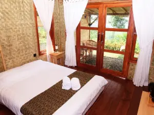 SAUNG AWI BUMI DAYANG SUMBI