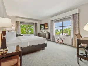 The Hotel Warner