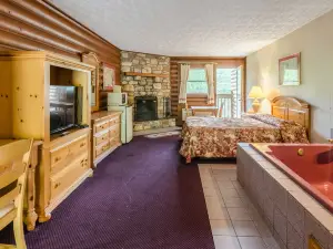 Highland Hills Motel & Cabins
