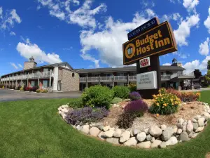 Budget Host Inn & Suites