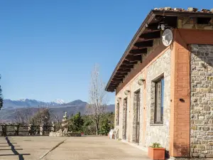 อากรีตูริสโมในใจกลาง โปลลิโน พร้อมวิวพาโนรามา