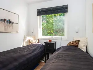 6 person holiday home in Ebeltoft-By Traum