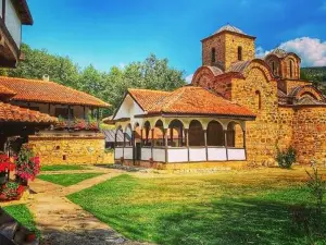 Golemi Kamik Pirot