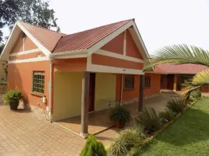 Tik Hotel Hoima