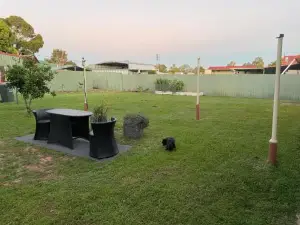 Jerilderie Bnb - Pets Welcome - House