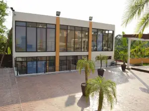 Hotel Jardin Real