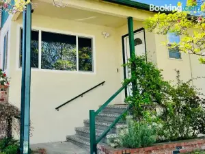 3 Bedroom Residential Home in the Lovely Town Near SFO San Francisco