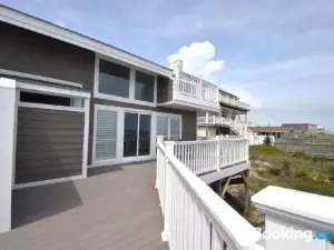 Oceanfront Vacation Home - East