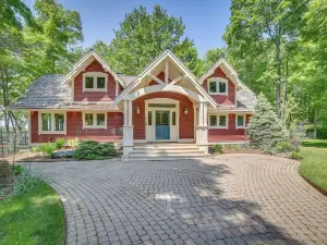 Lakefront Michigan Retreat w/ Private Dock