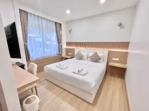 Mitaree Hotel 1