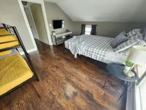 Spacious|Full Kitchen|Firepit|Office
