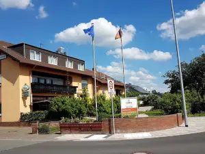 Legend Hotel