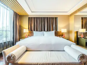 Twins Palace Hotel