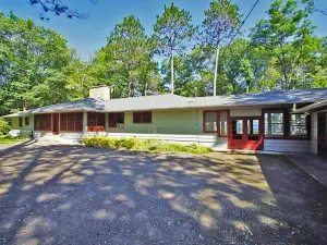 George's Lakeside Haven on Lac Courte Oreilles
