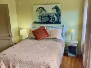 50ft From WVU Tech Campus, 2 Bedroom House