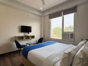 Dolphin Club and Resort