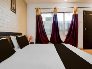 Super Hotel O Dariyapur Near Railway Crossing