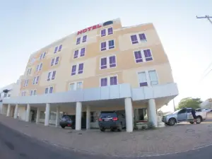 ジャラパオ ホテル