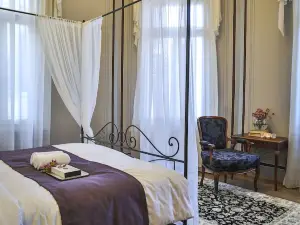 1905 Boutique Hotel