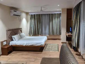 Hotel Alankar Greens