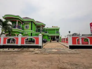 Green GuestHouse  Km. 10 Palembang