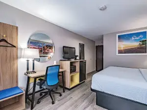 Days Inn by Wyndham Brunswick Bath Area
