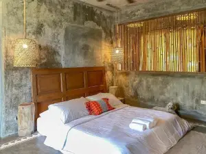 Baia Nest Lamadang Suite Within Self-Service Villa Near the Beach