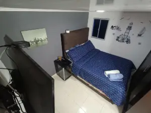 Independent Apartment Maison de 4 etages