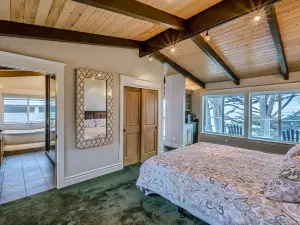 Oceanfront Dream Hideaway and Retreat