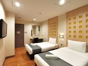 Hotel 98
