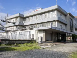 Tsuruga Tunnel Onsen Kitaguni Grand Hotel