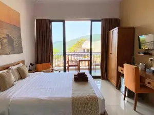 The Happinezz Hills Hotel