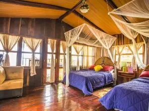 Redwood Surf Resort