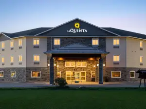 La Quinta Inn & Suites by Wyndham Fairbanks Airport
