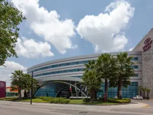 Crowne Plaza LEON by IHG