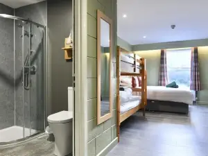 Rostrevor Mountain Lodge - Glamping Pods - Revive Sauna & Hot Tubs