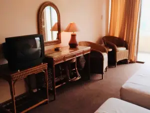 Puncak Inn Resort Hotel