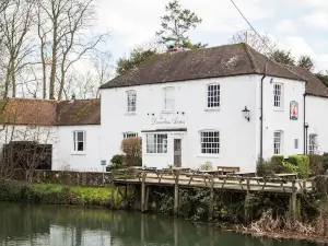 The Dundas Arms