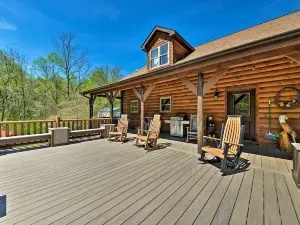 Weaverville Cabin on 50 Private Acres w/ 6 Cabins