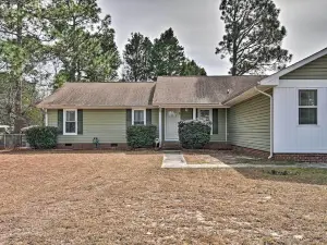 Fayetteville Vacation Rental with Sunroom and Yard!