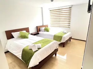 Hotel RYA Center