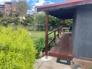 Canberra Hospital Locum Welcome- 2BR Home