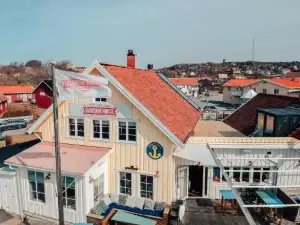 Harbour House
